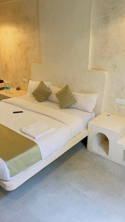 Tattvam On The Beach - Retreat And Spa Арамбол Екстериор снимка