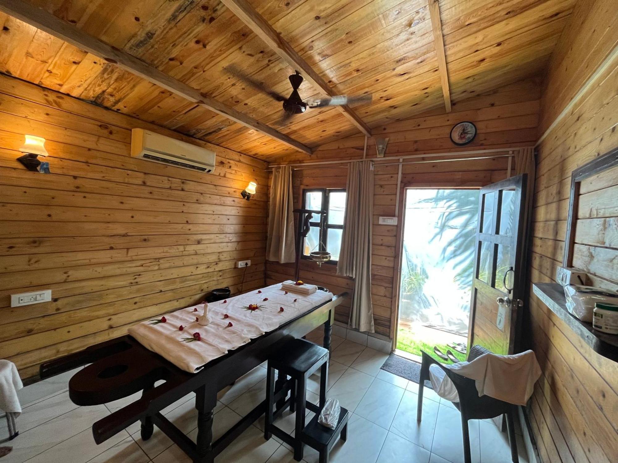 Tattvam On The Beach - Retreat And Spa Арамбол Екстериор снимка