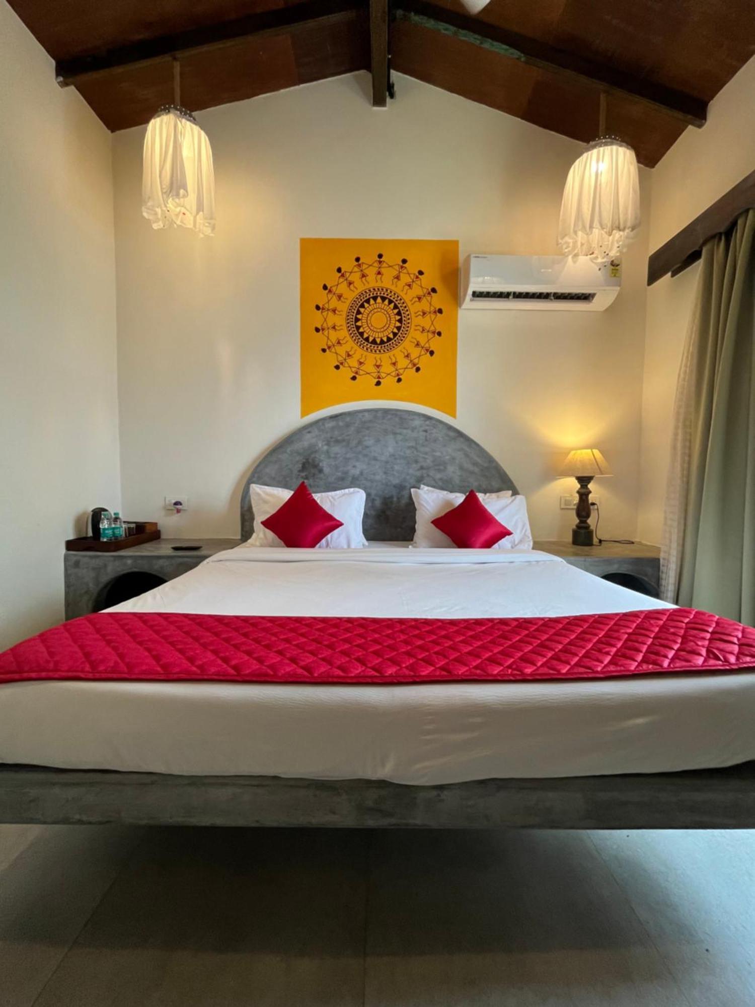 Tattvam On The Beach - Retreat And Spa Арамбол Екстериор снимка